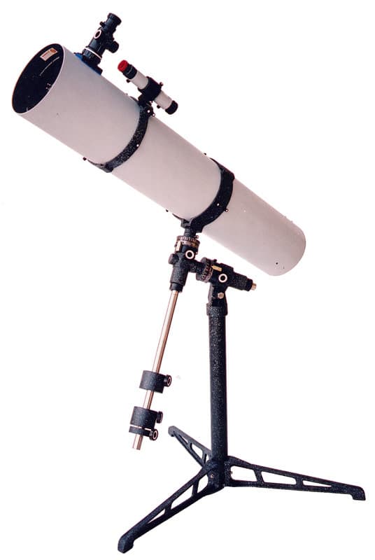 D150mm/F1025mm EQ Reflector Telescope with Pier Stand