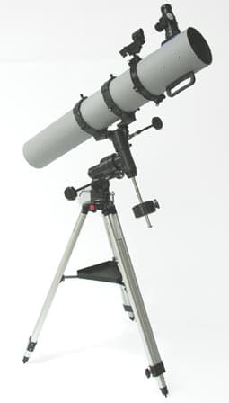 D=100mm / F=1000mm STARTRACKER EQ2 Motor Reflector Telescope