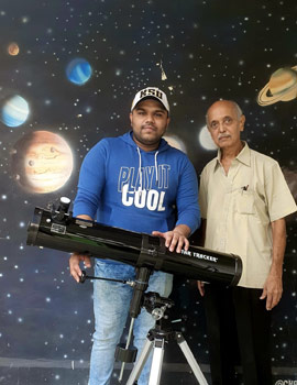 Startracker 114/900 Telescope